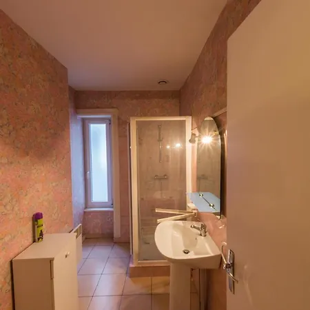 Marianne Apartment *