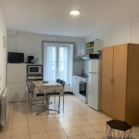 Apartment Marianne *